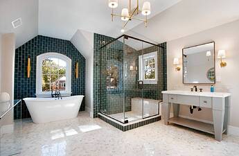 Master Bath (3)