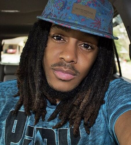 2-medium-length-dreads-for-black-guys