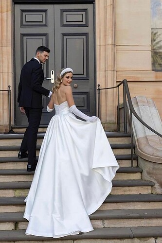 1b-DARB-COUPLE-SOPHIE-AND-JOSEPH-SOPHIE-photo-@blumenthalphotography-2-1