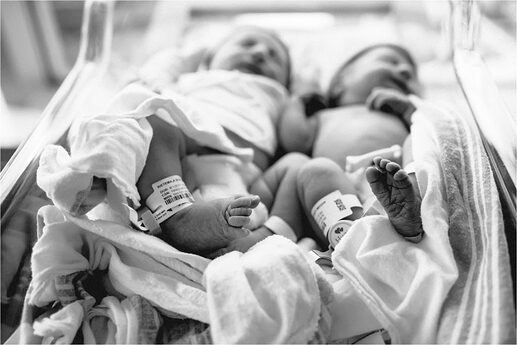 chicago-hospital-newborn-baby-photographer_1704-1024x684