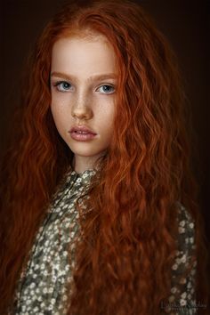 bed3e764b73b6ad7bd8c2588a3ff049b--redhead-girl-beautiful-redhead